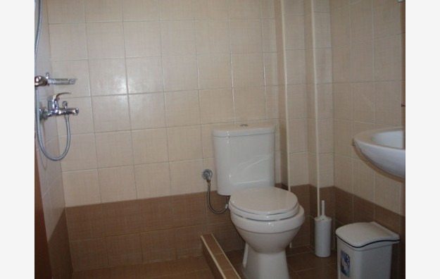 Kuća Karajanis