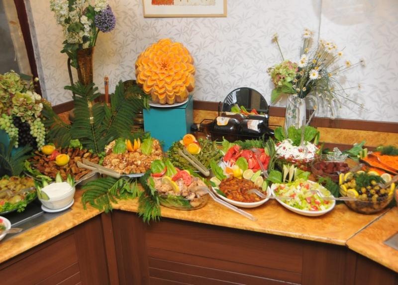 Azak Hotel