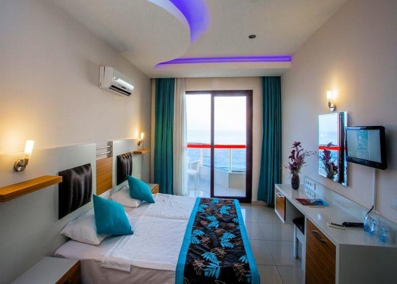 Kleopatra Ada Beach Hotel