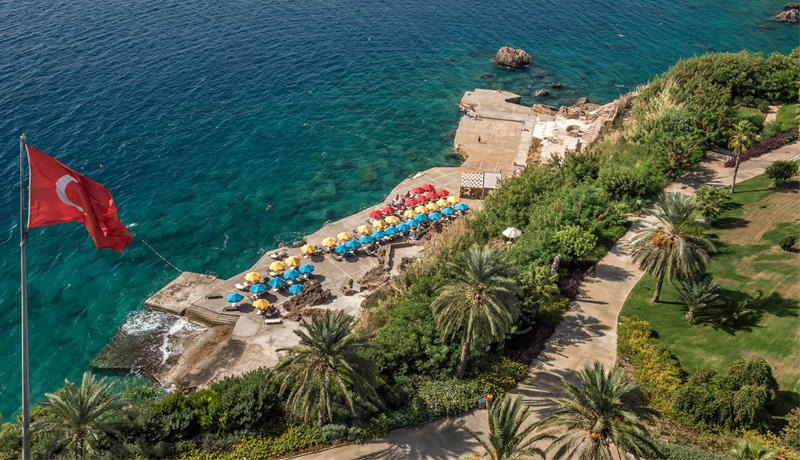 Akra Hotel