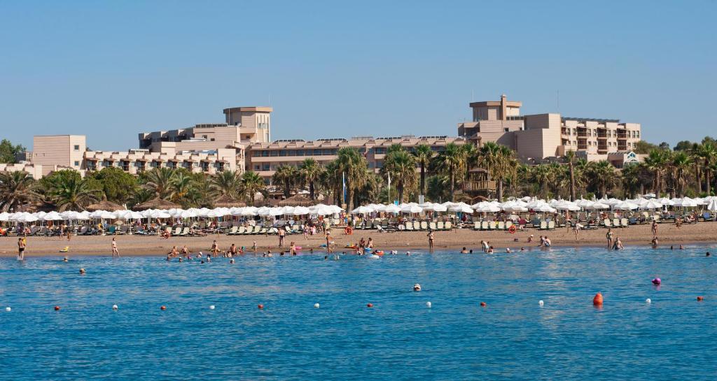 Hotel Crystal Tat Beach Golf Resort & Spa