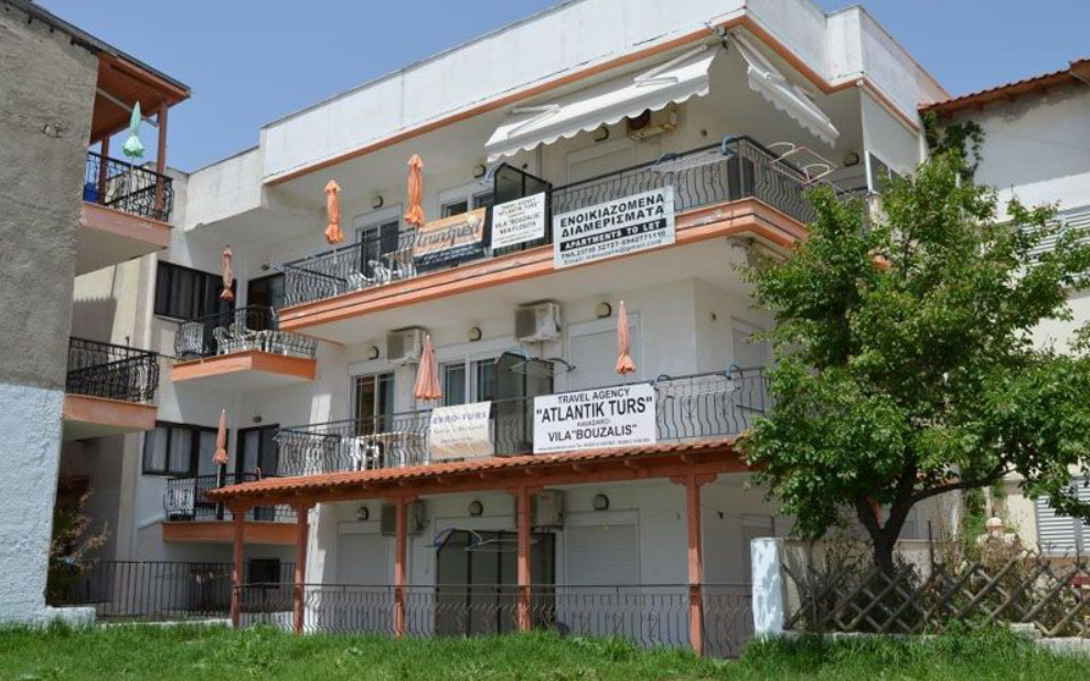 Apartmani ANA ex Bouzalis