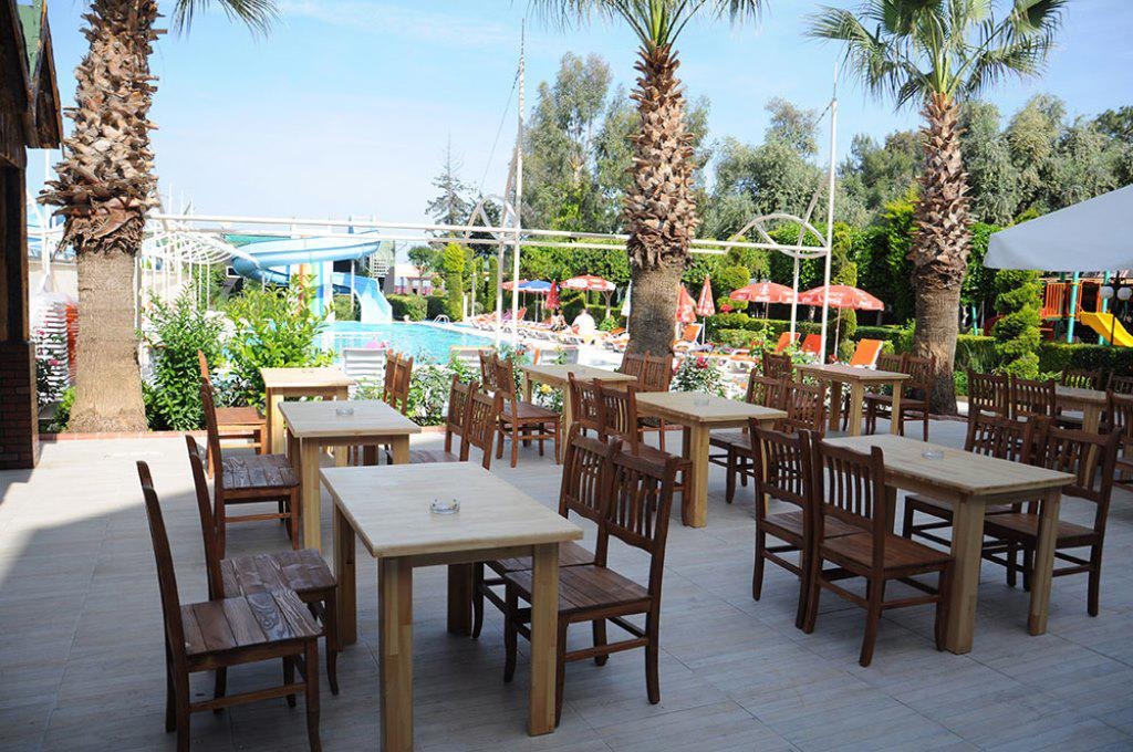 Hotel Lims Bona Dea Beach