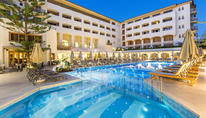 Hotel Theartemis Palace
