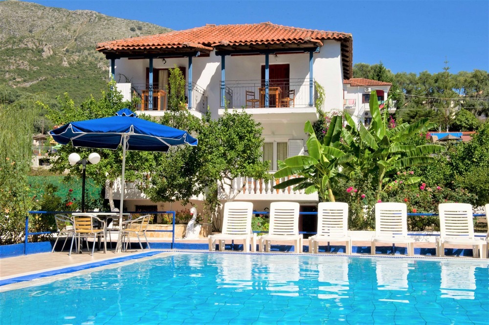 Vila Olive Tree