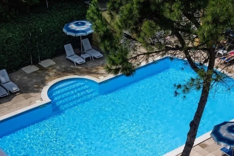 Hotel Bahama