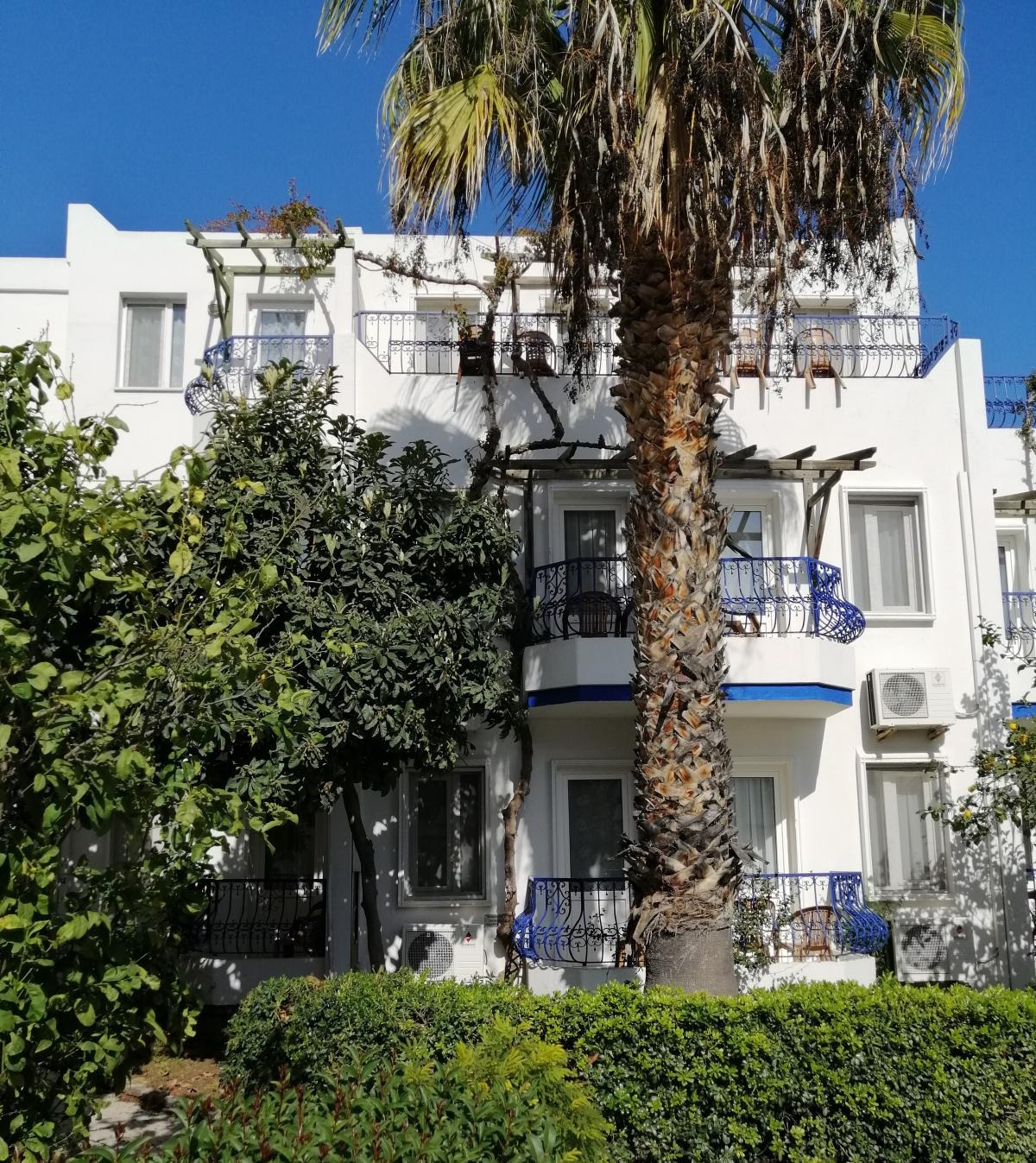 Serhan Hotel