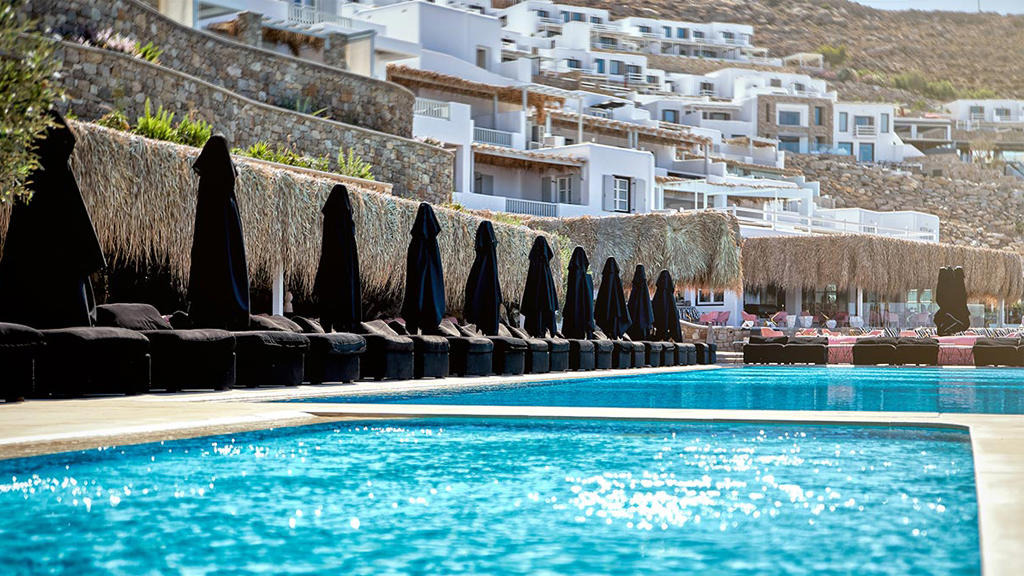 Myconian Vila Collection