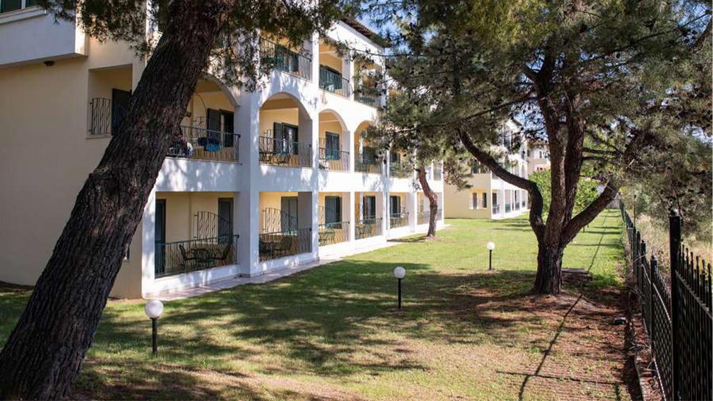 Lesse Hotel 