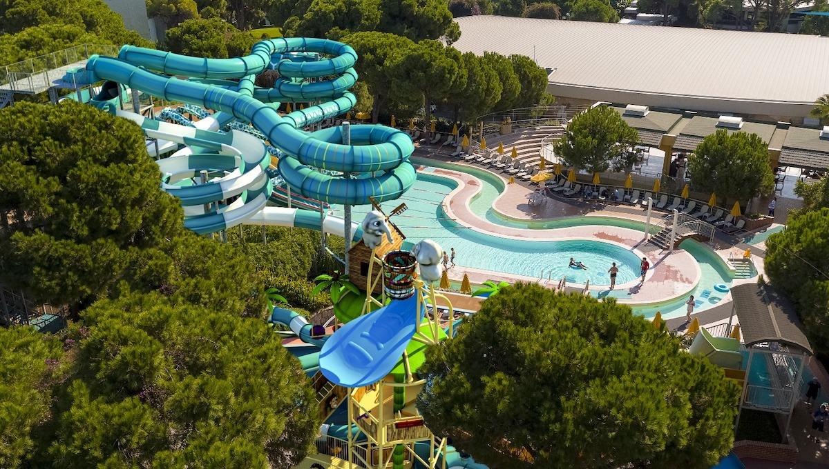 Pine Beach Belek