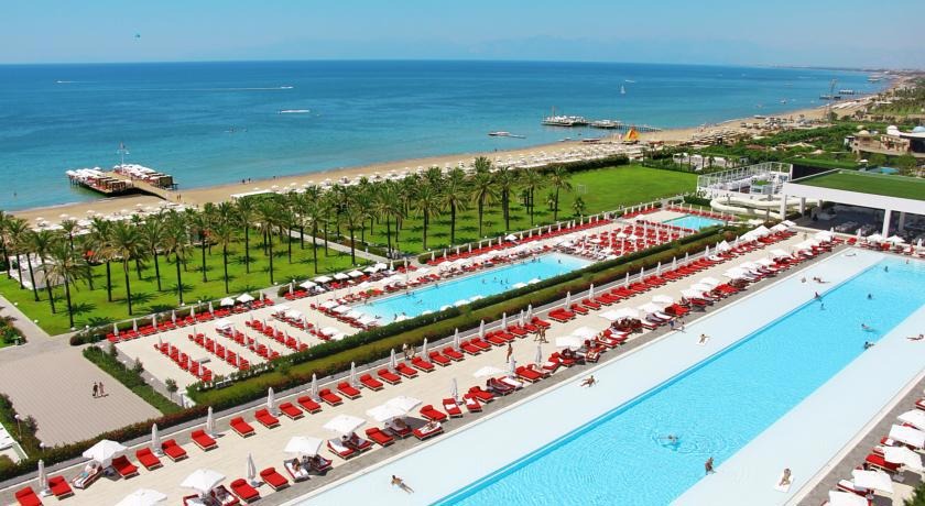 Adam and Eve Hotel