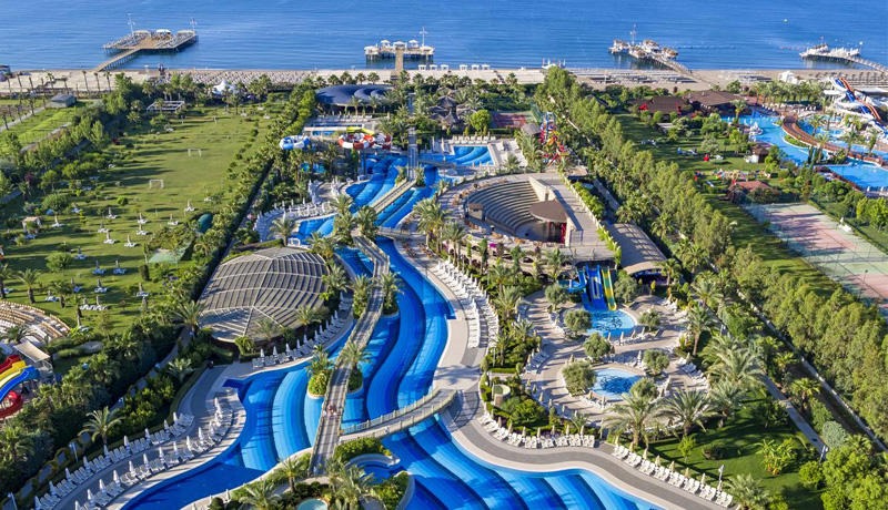 Royal Holiday Palace