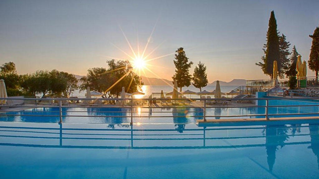 Porto Galini Seaside Resort & Spa