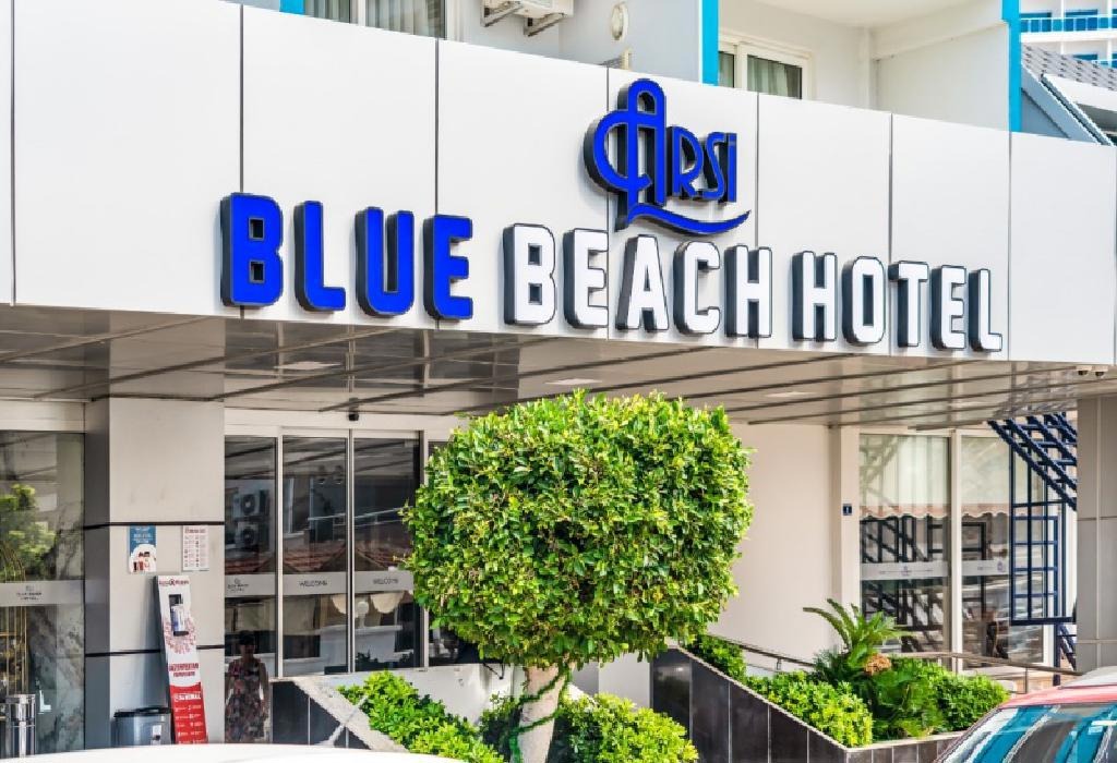 Hotel Arsi Blue Beach
