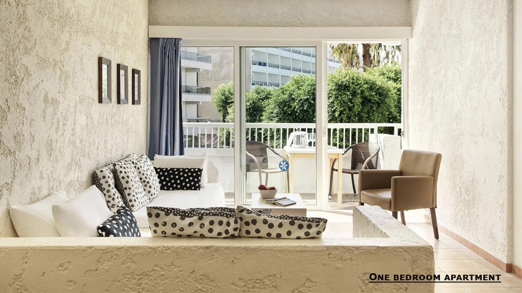 Esperia Apartments