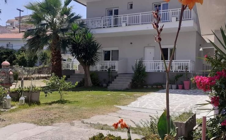 Vila Lakis 2