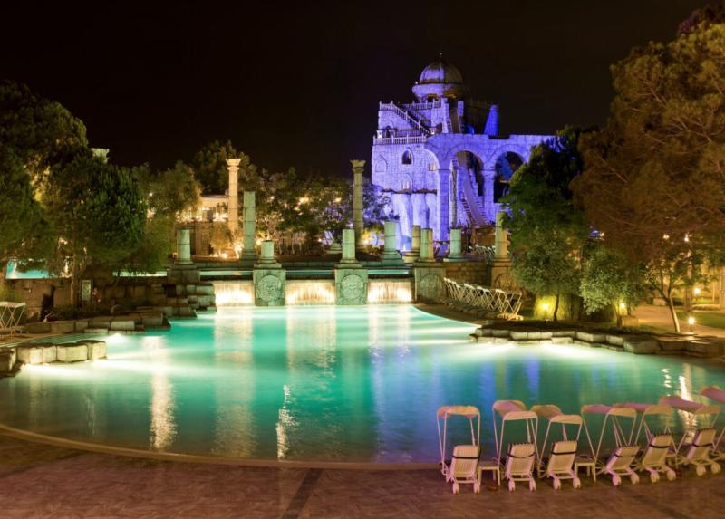 Xanadu Resort