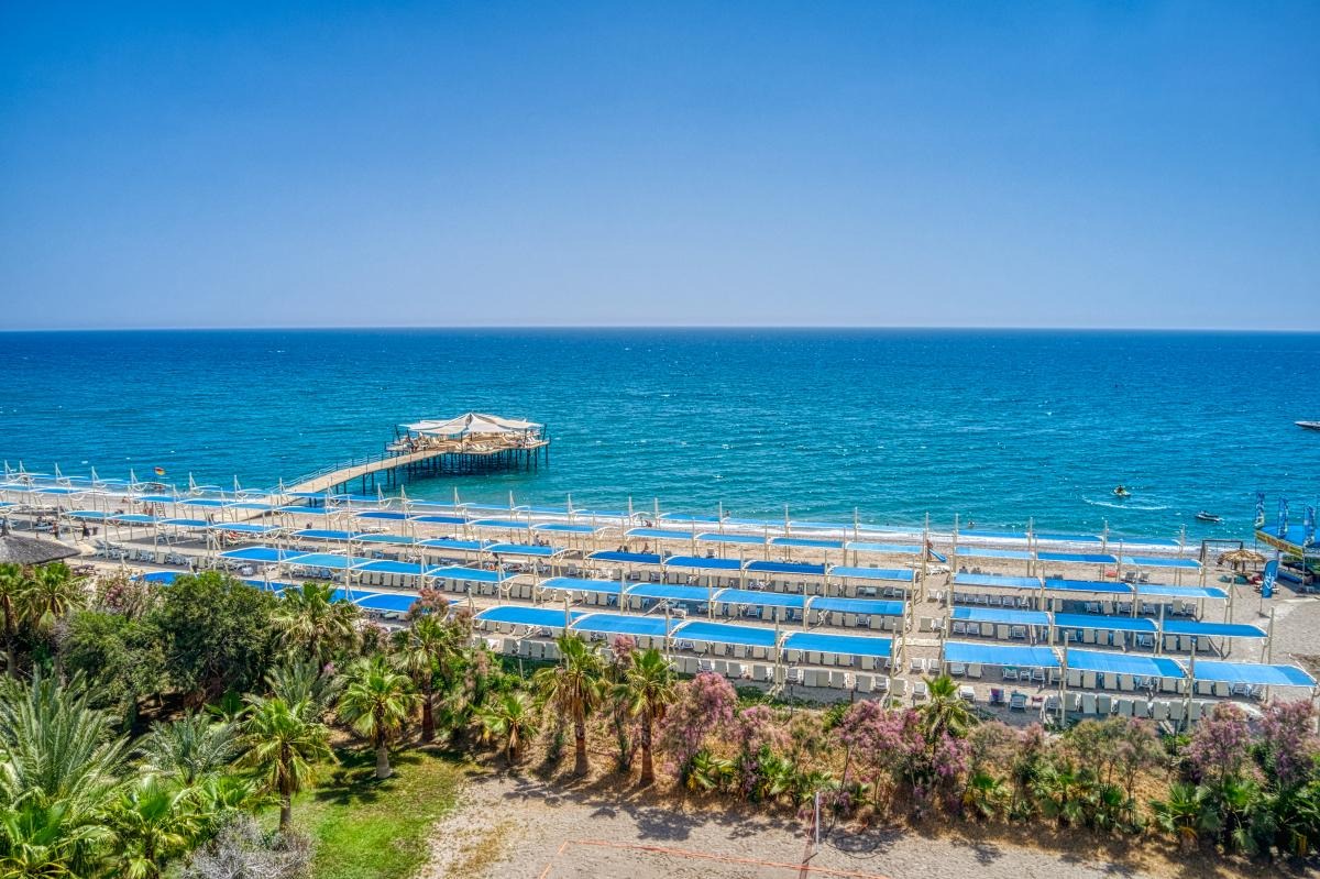 Seaden Sea World Resort and Spa