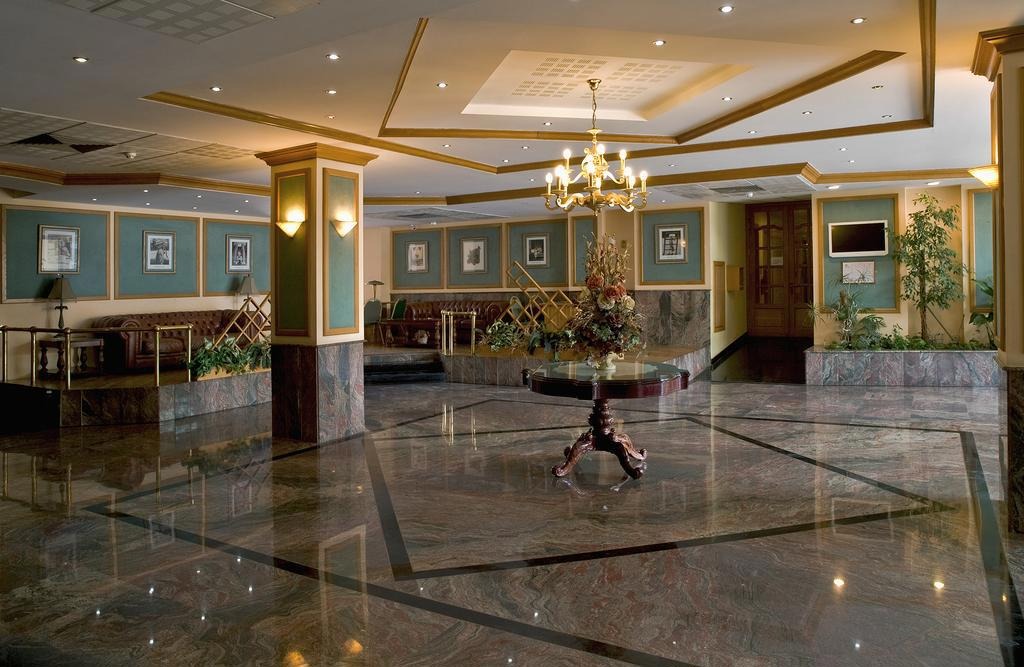 Hotel Canifor