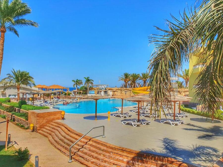 Palm Beach Resort