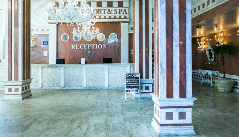 Chaika Beach Resort