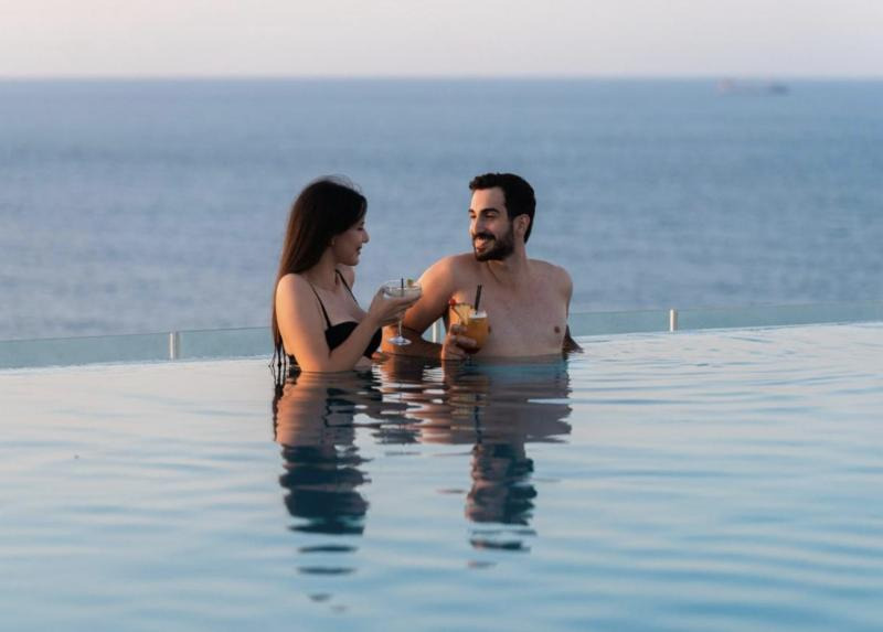 Seaview Hotel