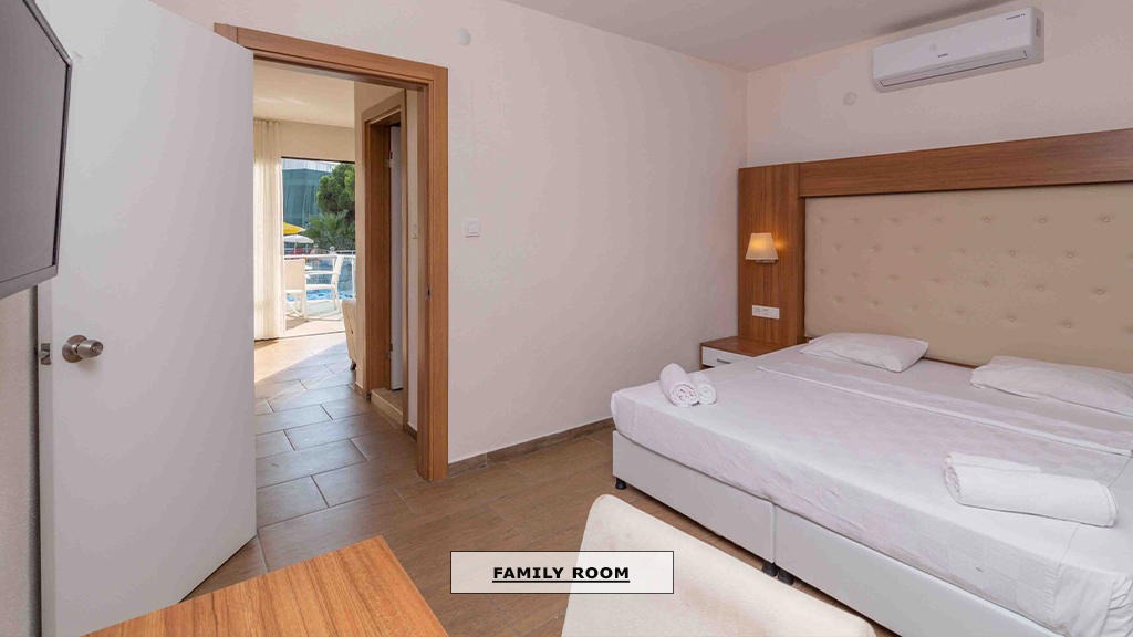 Ponz Hotel