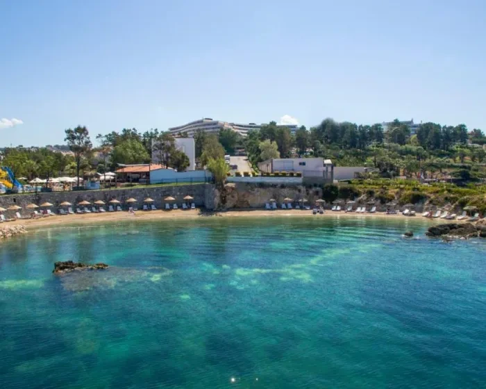 Le Bleu Hotel