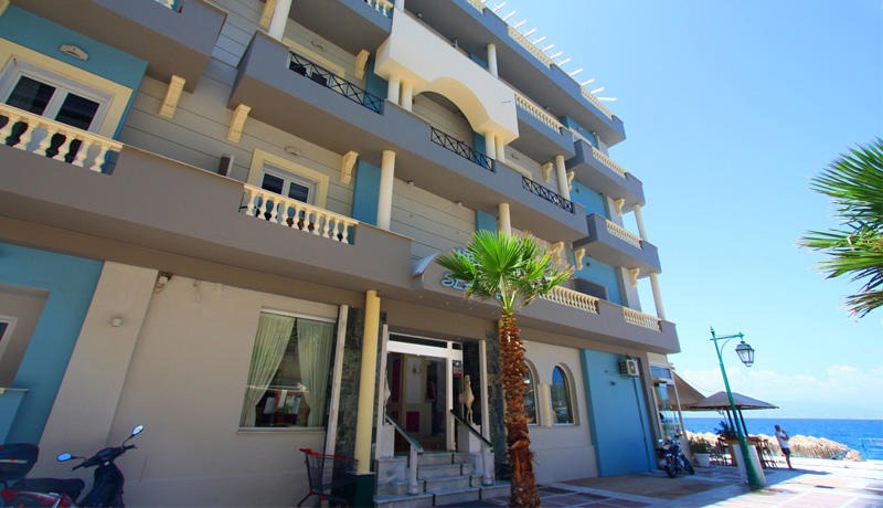Mantas Sea Side Boutique Hotel
