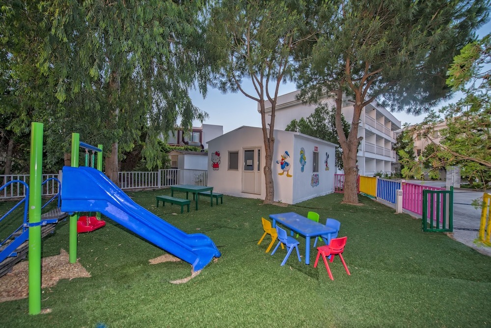 Hotel Bendis Beach