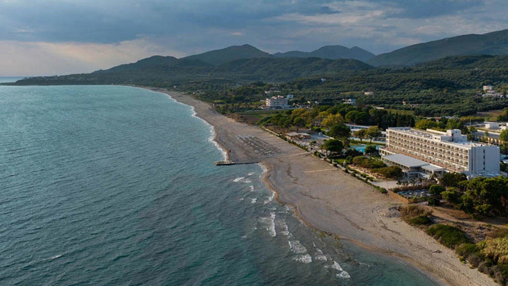 Ninos Grand Hotel & Resort