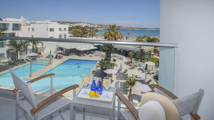 Limanaki Beach Hotel