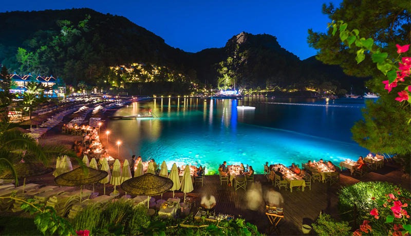 Hillside Beach Club HV1
