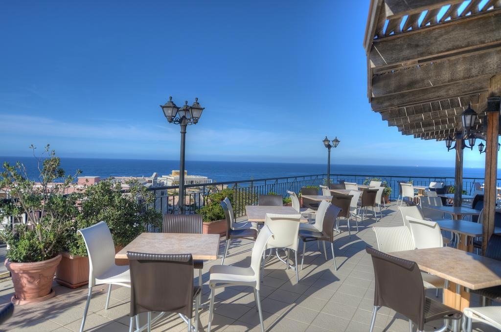 Vivaldi Hotel