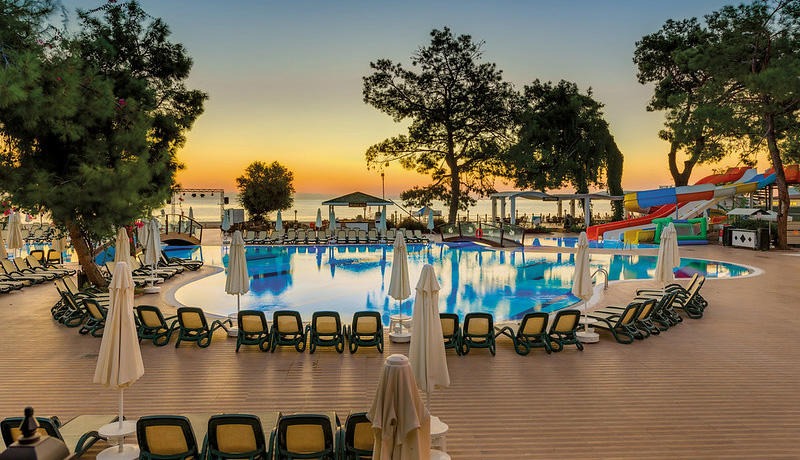 Crystal Aura Beach Resort & Spa