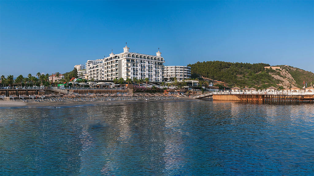 Aria Resort & Spa Hotel