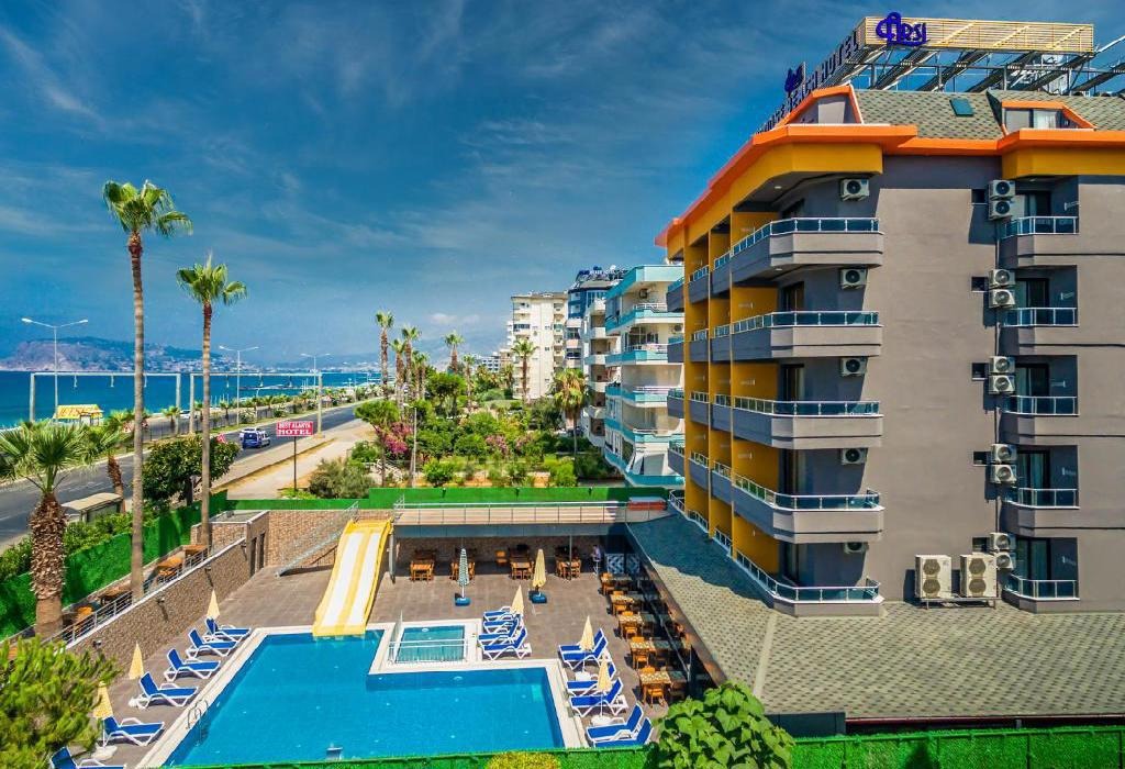 Hotel Arsi Paradise Beach
