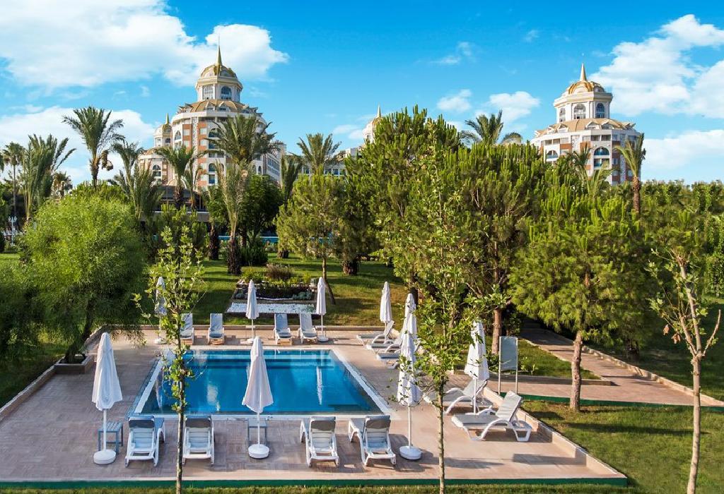 Delphin Be Grand Resort