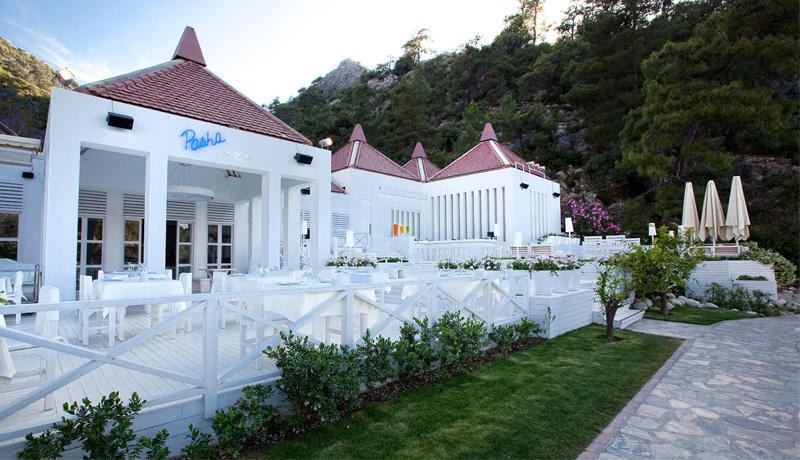 Hillside Beach Club HV1