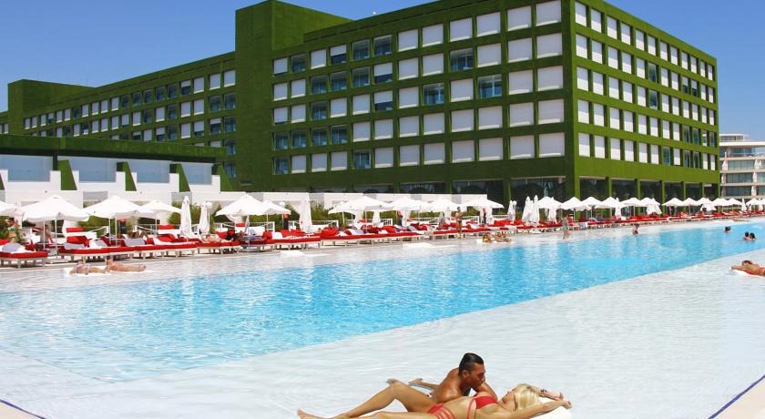 Adam and Eve Hotel