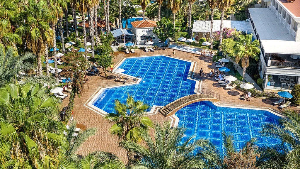 Utopia Resort & Residence