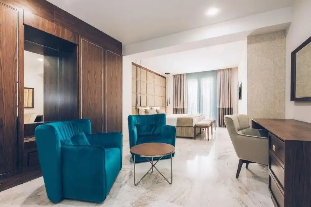 Hotel Iberostar  Waves Slavija