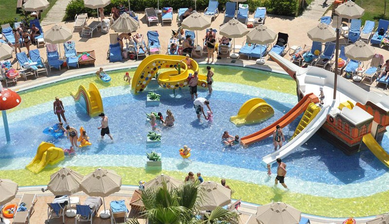Seaden Sea World Resort and Spa