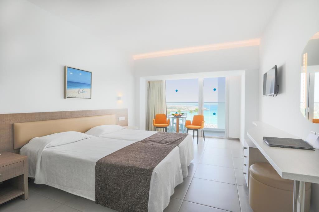 Hotel Vassos Nissi Plage