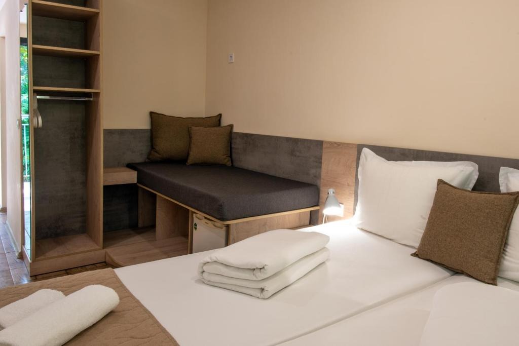 Hotel Ariana