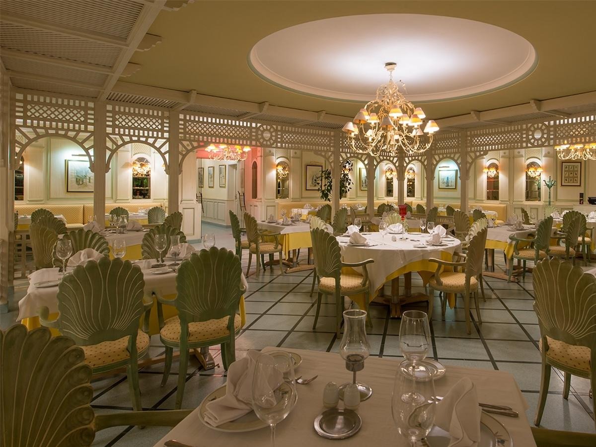 Regency Hotel & Spa