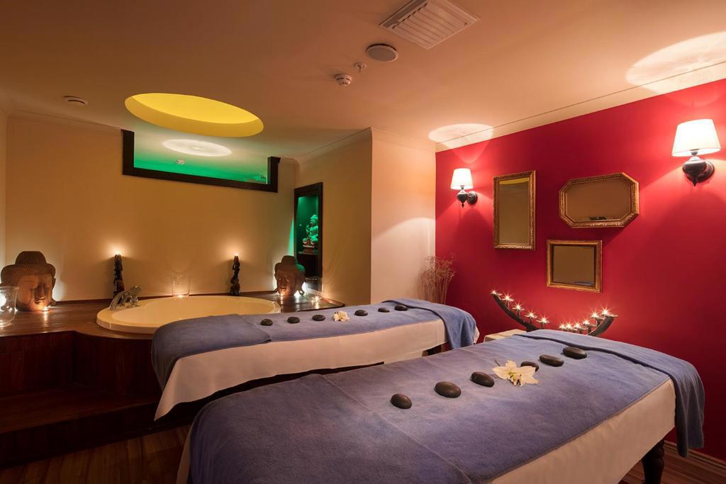 Saphir Hotel and Villas