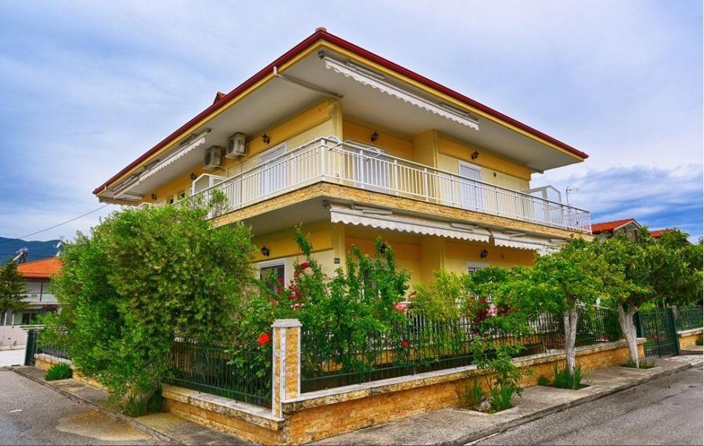 Vila Gerakina Studio