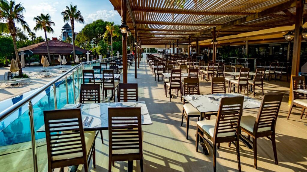 Mc Beach Park Resort Hotel