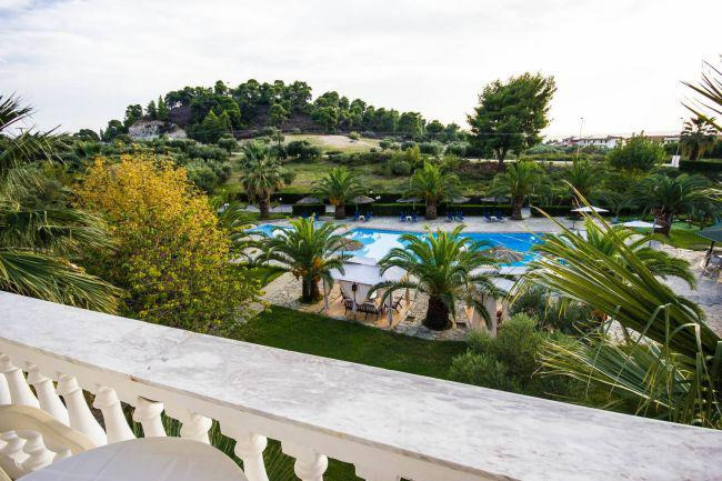 Koviou Holiday Village